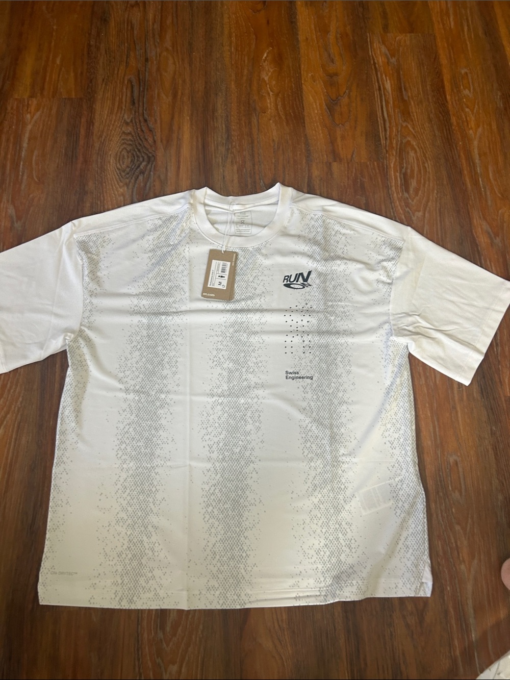 On Running White Performance Volt T-Shirt with Gray Dot Pattern NWT
